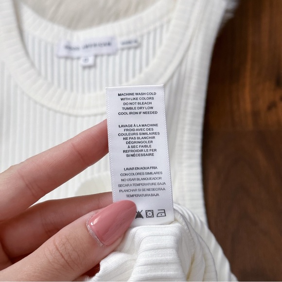 Good American Thermal 90s Tank Top In Ivory - Picture 6 of 7